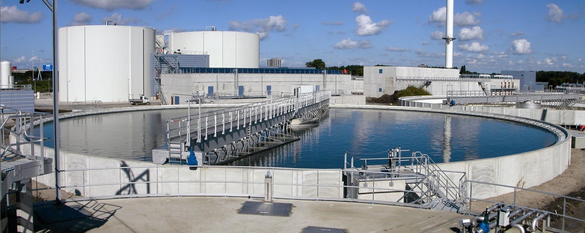 中國水務(wù)集團(tuán)